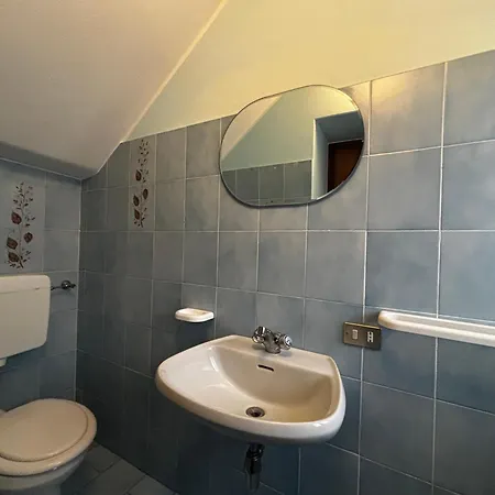 Casa Neve - Larihome A77 Apartament *